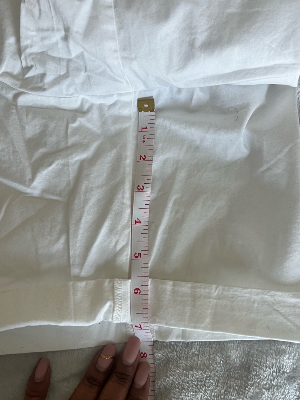 4 pair of Tommy Hilfiger shorts. Size 10. - Picture 14 of 15
